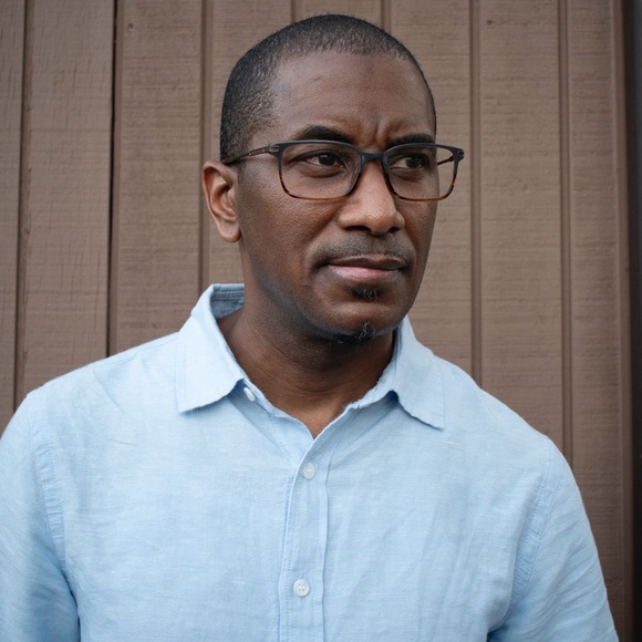 Meet your Posher, Cliff - Picture 3 of 14